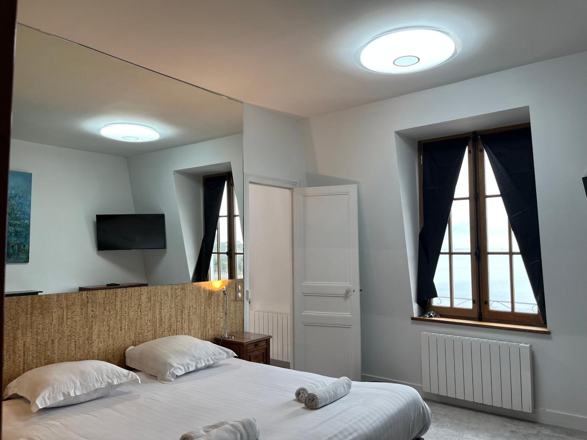 Le Royal XIX Vue Mer 212 Dinard Ngoại thất bức ảnh