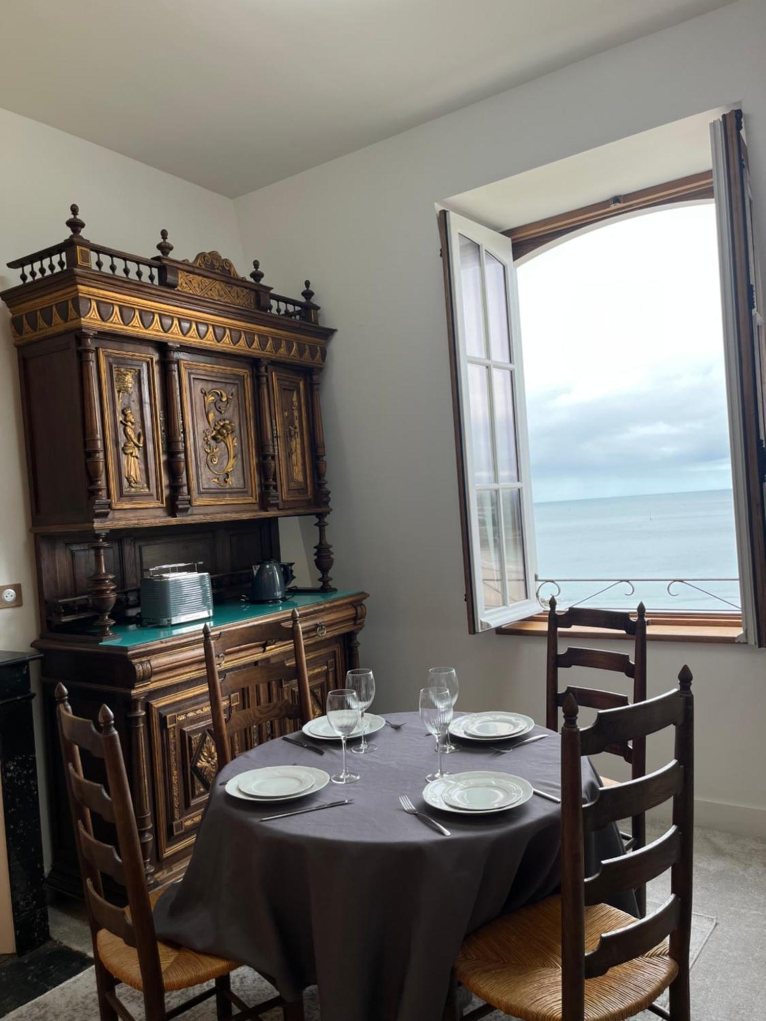 Le Royal XIX Vue Mer 212 Dinard Ngoại thất bức ảnh